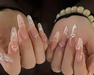 ネイル エリ🫧 nail池袋東口のネイルデザイン
