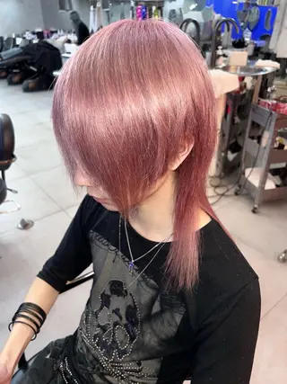 ミディアム AIRA/ブリーチ ‪/透明感カラーのヘアスタイル