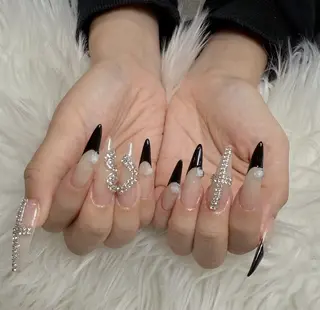 ネイル ENSalon 愛佳のネイルデザイン