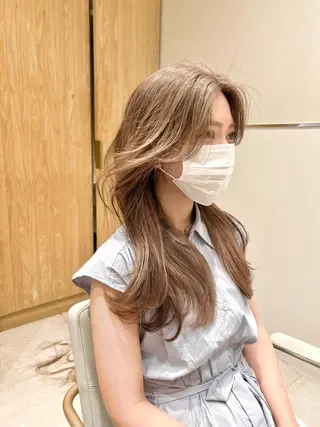 ロング カラー レイヤー専門家 ダブルカラー修のヘアスタイル