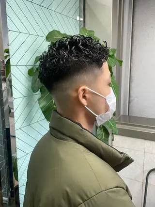 パーマ メンズ Le'a所属・渋谷/フェード/ 國分 翔のヘアスタイル