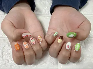 ネイル Q Free nailsのネイルデザイン