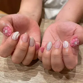 ネイル liberté所属・liberté🫧 新小岩のネイルデザイン