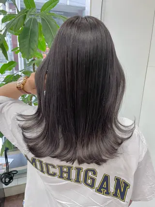 ミディアム favietta所属・中村 友美のヘアスタイル