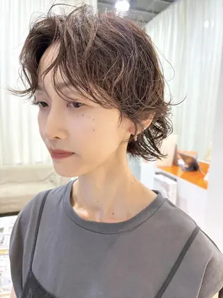 ショート パーマ カラー 藤野 けいごのヘアスタイル