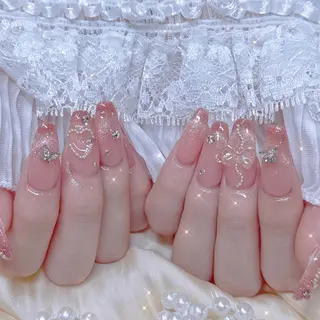 ネイル queens nailsalonのネイルデザイン