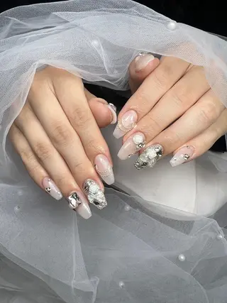 ネイル Mio_ Noiranailのネイルデザイン