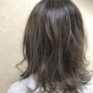 ミディアム カラー 竹井 寛喜のヘアスタイル