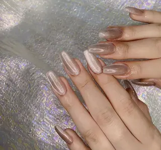 ネイル Queens 榊 まおのネイルデザイン