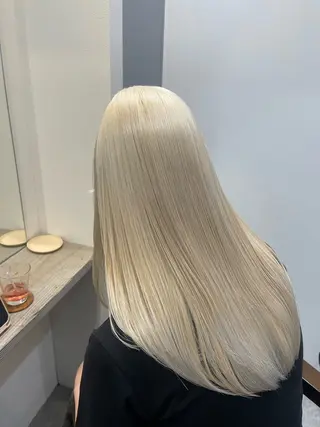 ロング By THE CALLiiiNG【バイコーリング】所属・広島:ミルキーカラー tsumaのヘアスタイル