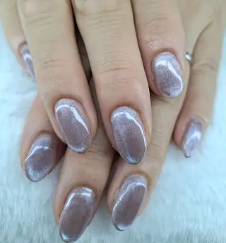 ネイル KURONOSUHAIRDESIGN所属・岡林 えりのネイルデザイン