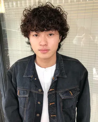 パーマ ヘアアレンジ メンズ ainico+所属・メンズ特化✂️栗原 侑也のヘアスタイル