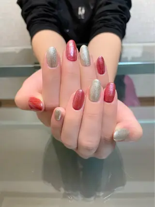 ミディアム え まのネイルデザイン