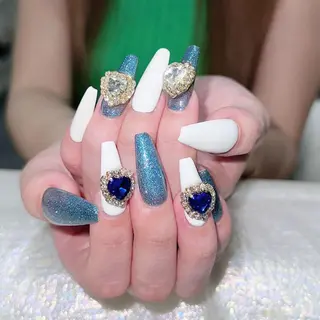 ネイル Queens ゲンのネイルデザイン