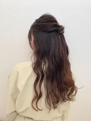 ロング ヘアアレンジ 🍓おかだ ゆい🍓のヘアスタイル