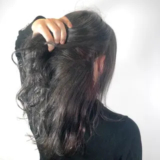 セミロング カラー ヘアアレンジ 高橋胡桃🪽 ディレクターのヘアスタイル