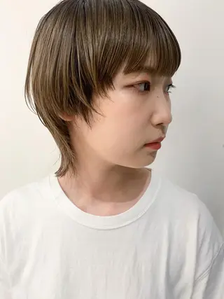 ショート nuu所属・💜ショート💜 ウルフ、ボブ二色亜美のヘアスタイル