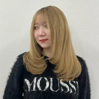 セミロング ♡くすみトレンド ♡Rikutoのヘアスタイル