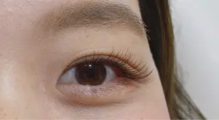 マツエク・マツパ Carat Eyelash&Eyebrow 市川店所属・時田 友美のマツエク・マツパデザイン