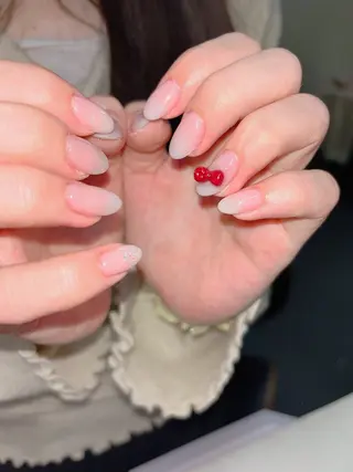 ネイル 宮澤 朱里のネイルデザイン