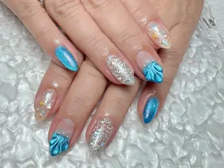 ネイル マジックミラー所属・マジック ミラーのネイルデザイン