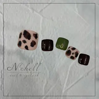 ネイル Nailist Aoiのネイルデザイン