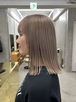 ミディアム レディースカラー✨ urara渋谷のヘアスタイル