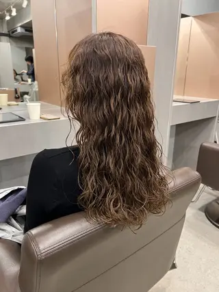 ロング パーマ ミディアム/ロング/ 表参道パーマのヘアスタイル