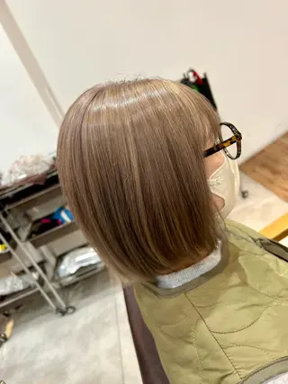 ショート カラー lico×little大通所属・あみ 🐷のヘアスタイル