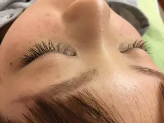 マツエク・マツパ ヘアーインスタジオディアーズ所属・仁平 千賀子のマツエク・マツパデザイン