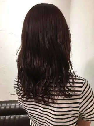 セミロング カラー 鈴木 咲輝のヘアスタイル