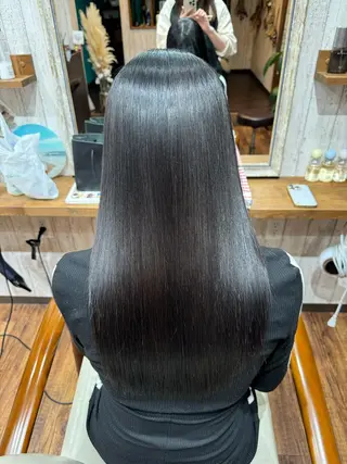 ロング 早坂 さくらのヘアスタイル