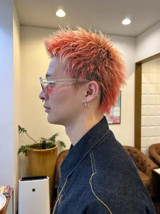 ショート カラー ブリランチン愛知大学前所属・有田 波人のヘアスタイル