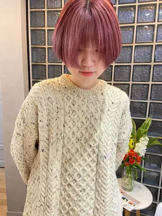 ショート カラー CIERA所属・トウジョウ アリサのヘアスタイル