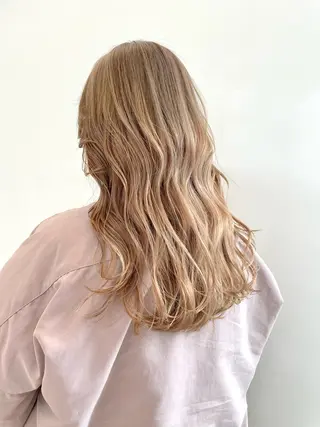 ロング 中西倖 トップスタイリストのヘアスタイル