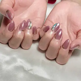 ネイル nail salon Ecrin所属・前島 稀歩のネイルデザイン