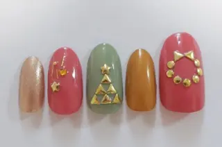 ネイル ゲン レイカのネイルデザイン