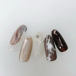 ネイル A85G ayakoのネイルデザイン