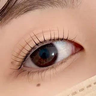 パーマ Le'a福山 愛佳のマツエク・マツパデザイン