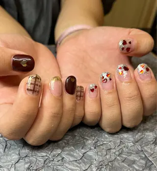 ネイル S. SAYAのネイルデザイン