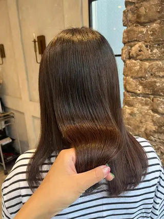 セミロング 【Hwyl】ヒュイル八王子【髪質改善】所属・✨髪質改善✨艶髪✨ MARIのヘアスタイル