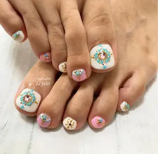 ネイル 石野 広佳のネイルデザイン