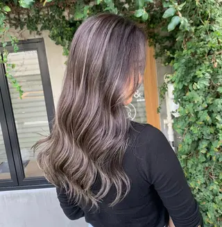 ロング カラー Bree"ze所属・大河原 修太のヘアスタイル