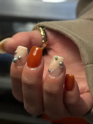 ネイル neouv所属・NEOUV_ mikuのネイルデザイン