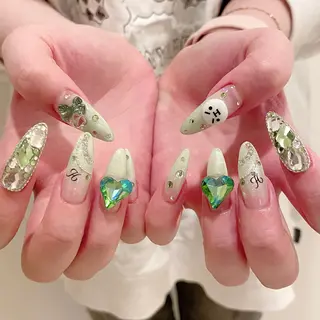 ネイル 💅fleur Ayumiのネイルデザイン