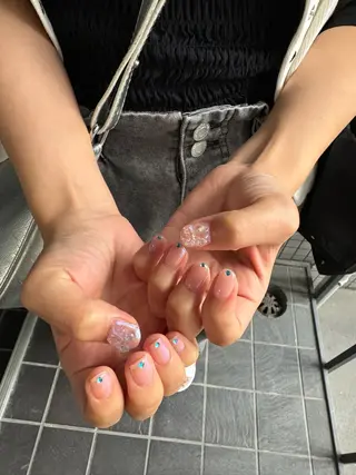 ショート 小川 柚香のネイルデザイン