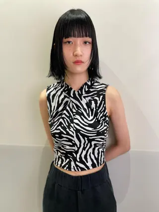 ショート カラー SALOWIN所属・ブリーチ✨ ボブ🪢レイヤーのヘアスタイル