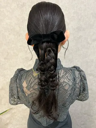 ヘアアレンジ Rio/ヘアセット/ ハイトーンカラーのヘアスタイル