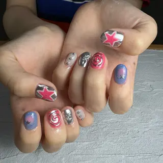 ネイル Re:Smil所属・☺︎ NOZOMI☺︎のネイルデザイン