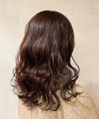 セミロング 似合わせカット/ 艶カラー/いらみなのヘアスタイル